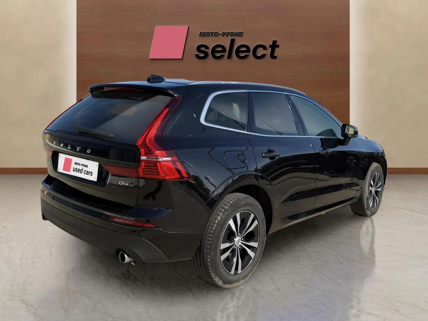 Volvo XC60 2.0 B4, снимка 5 - Автомобили и джипове - 56586781