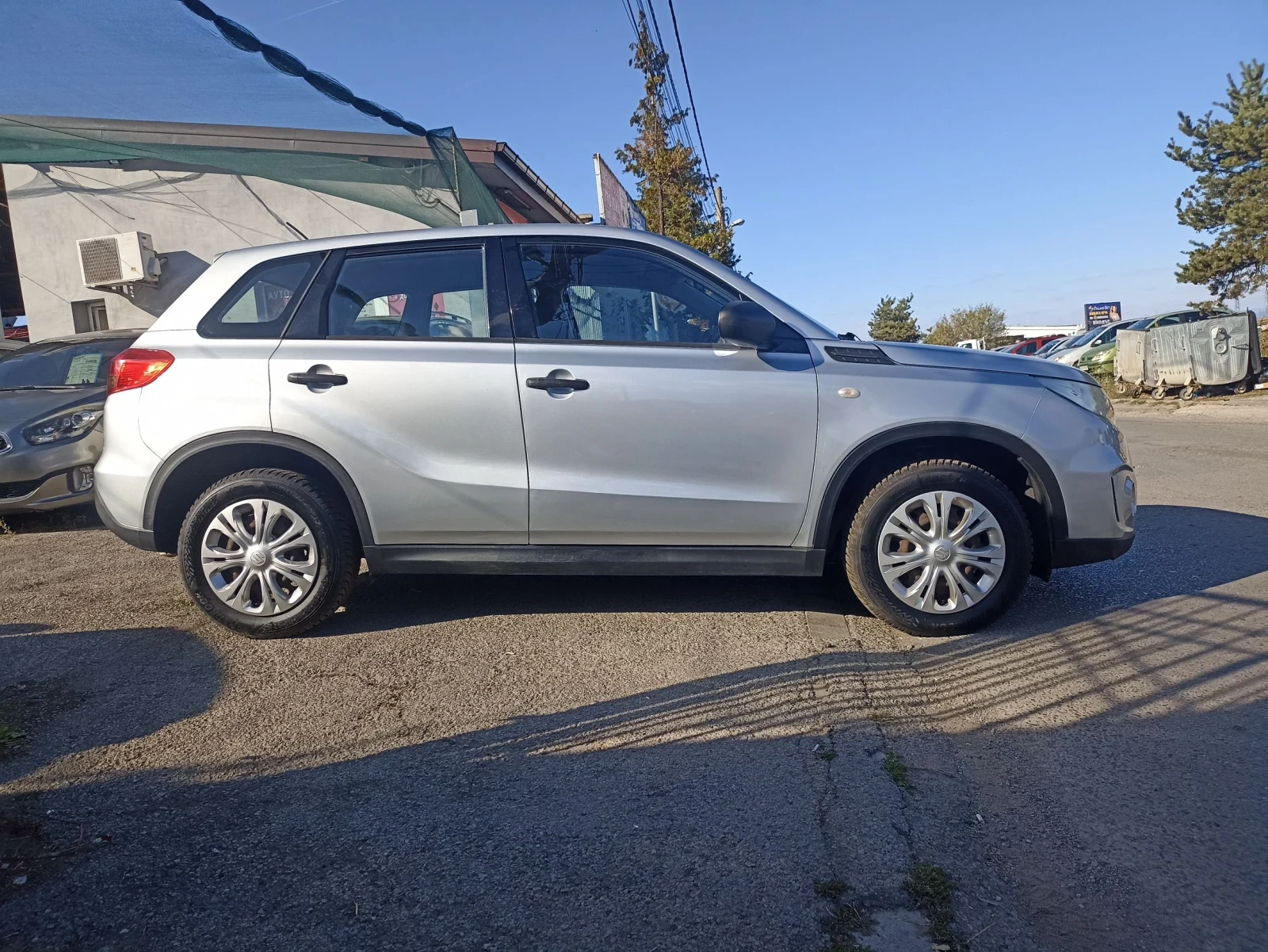Suzuki Vitara 1.6i 4x4 Euro 6b , снимка 5 - Автомобили и джипове - 56719333