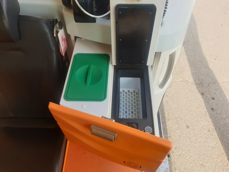 Mercedes-Benz Sprinter 315 2.2 CDI 150к.с  Бартер - Лизинг, снимка 7 - Бусове и автобуси - 53061225