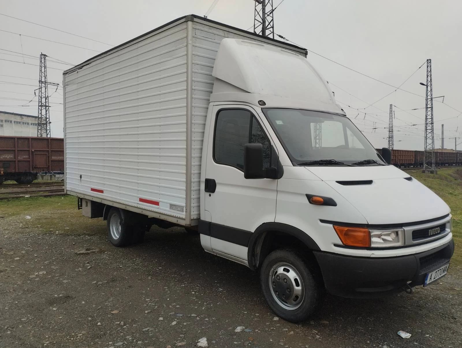 Iveco 35c13 2, 8/ 130ps - изображение 2