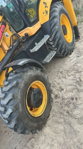 ����� JCB 3�� | Mobile.bg � ����� ������ 4
