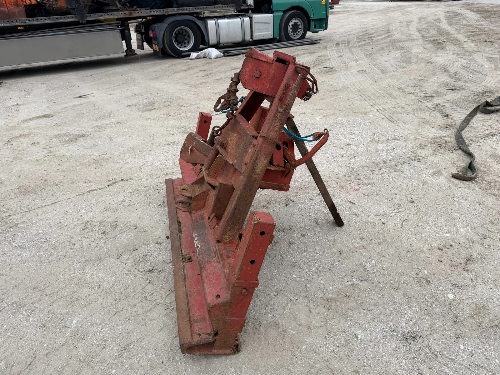 Допълнително оборудване Друг вид Лебетка за дърва-4 тона , ,  - изображение 10