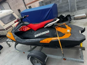 Джет Bombardier Sea Doo Trixx, снимка 2 - Воден транспорт - 49563854