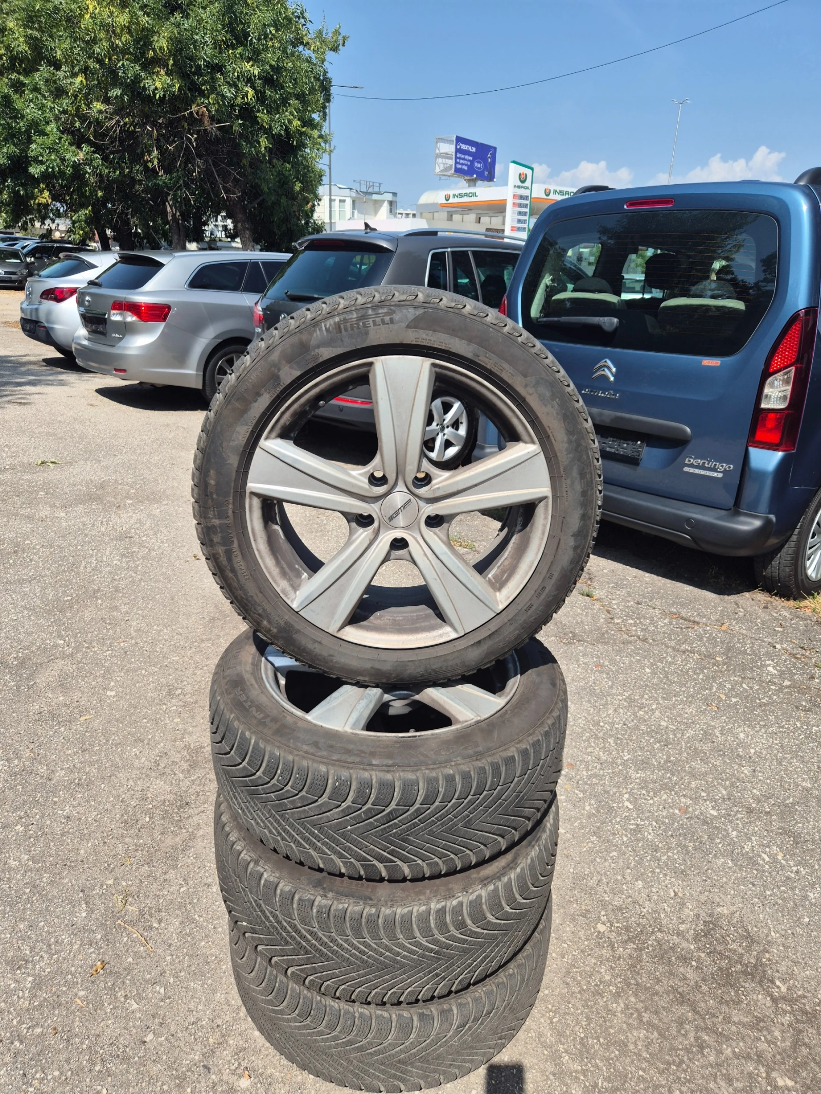 Гуми с джанти Pirelli 225/50R17
