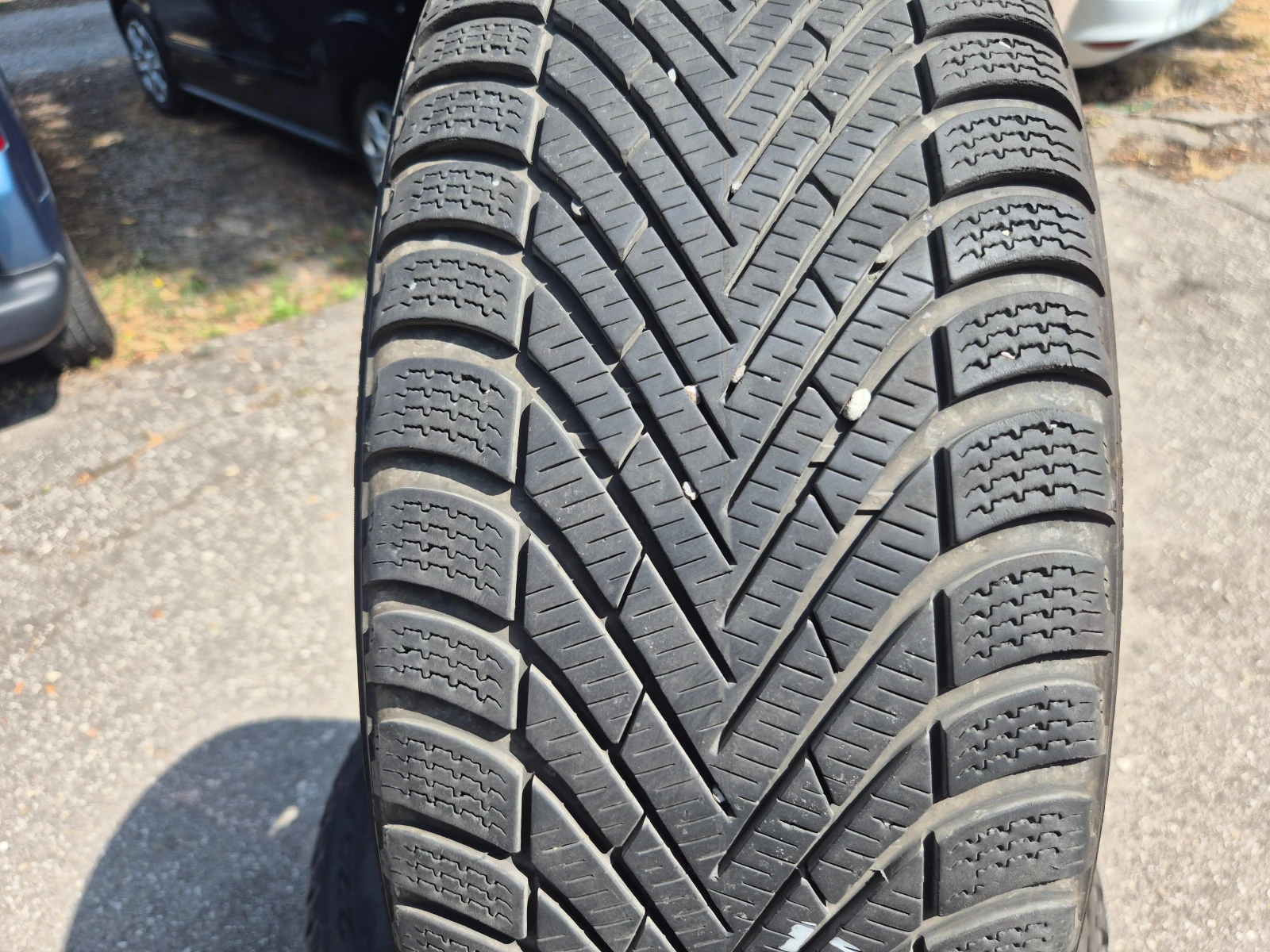 Гуми с джанти Pirelli 225/50R17, снимка 10 - Гуми и джанти - 55890459