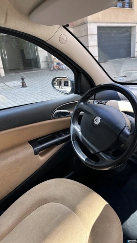Lancia Ypsilon, снимка 9