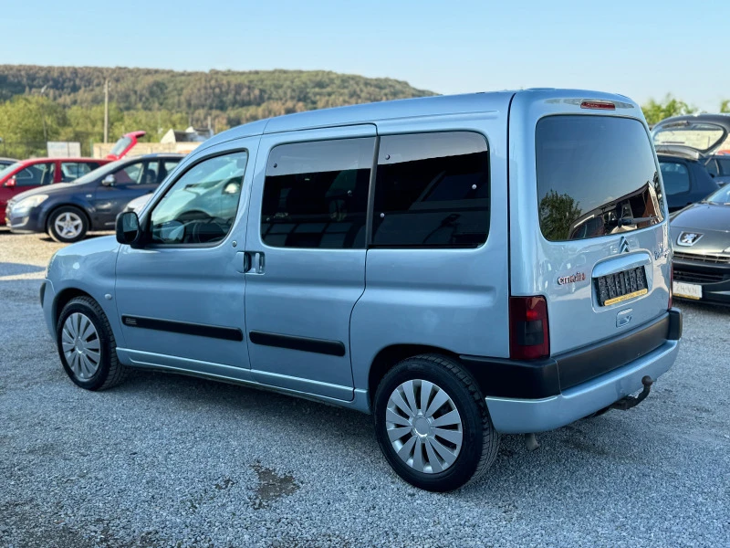 Citroen Berlingo 1.6i 109кс КЛИМАТИК 4-врати , снимка 7 - Автомобили и джипове - 46558086