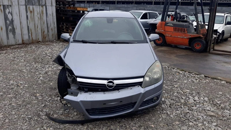 Opel Astra 1, 7, снимка 1 - Автомобили и джипове - 47978657