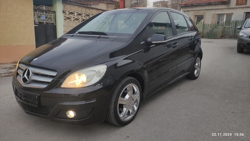 Mercedes-Benz B 150 FACE* КЛИМА* ИТАЛИЯ, снимка 1 - Автомобили и джипове - 48140959