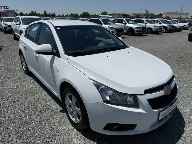 Chevrolet Cruze (KATO НОВА)^(АГУ), снимка 3 - Автомобили и джипове - 50650088