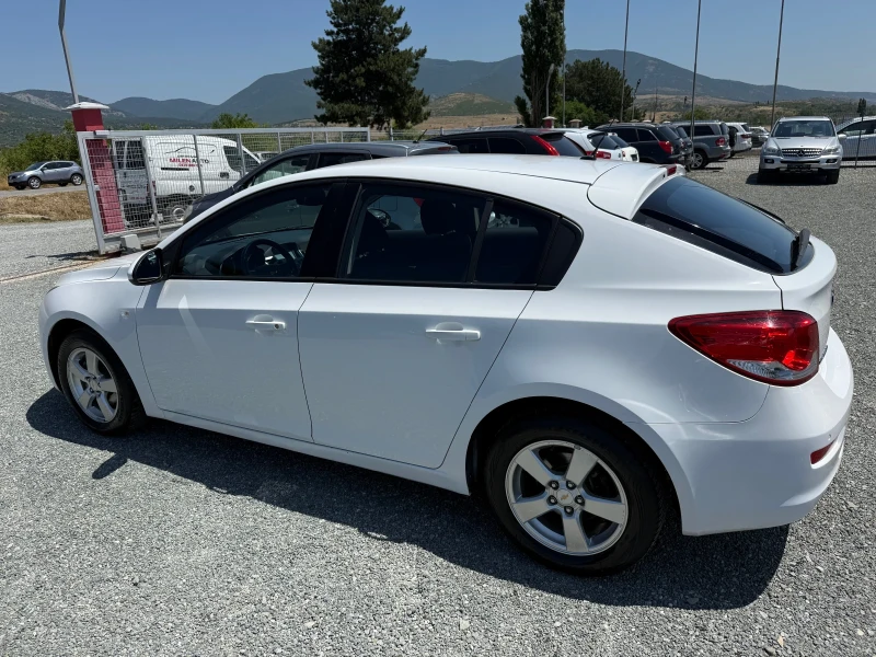 Chevrolet Cruze (KATO НОВА)^(АГУ), снимка 9 - Автомобили и джипове - 50650088