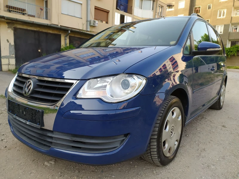 VW Touran 1.4 Turbo 6+ 1 TRENDLINE , снимка 8 - Автомобили и джипове - 51156634