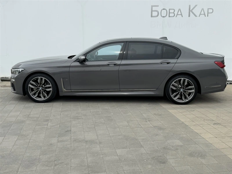 BMW 760 xDrive Sedan, снимка 3 - Автомобили и джипове - 51759665