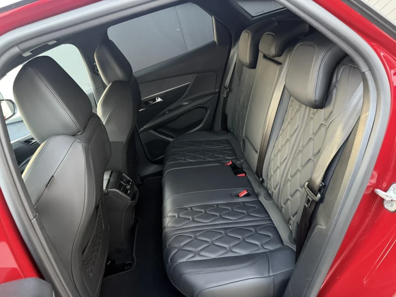 Peugeot 3008 GT-Line\1.5HDI\8EAT\Всички екстри, снимка 11 - Автомобили и джипове - 52398128