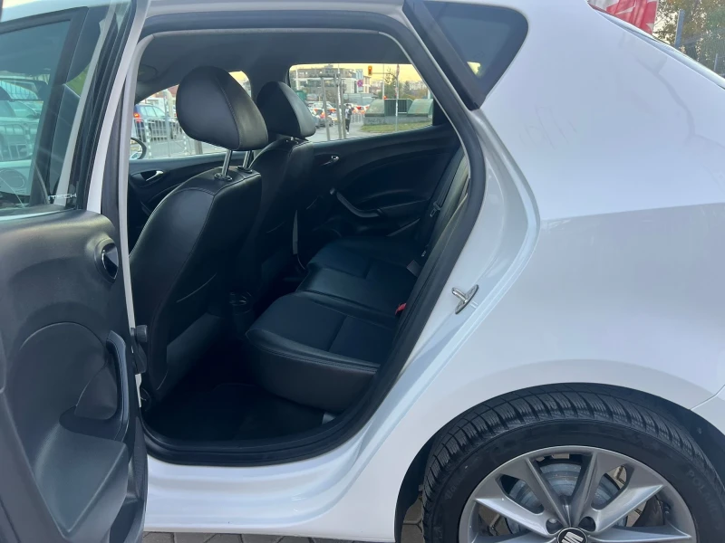 Seat Ibiza 1.2i/КОЖА/EURO.5B, снимка 13 - Автомобили и джипове - 52421678