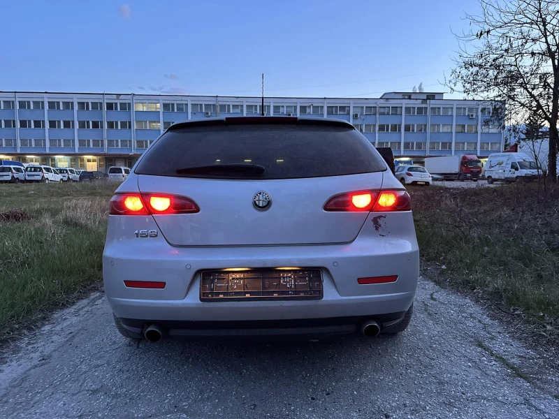 Alfa Romeo 159 sportwagon 2.4 JTDm, снимка 8 - Автомобили и джипове - 53209658