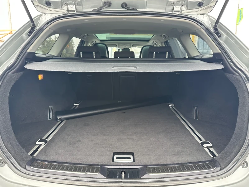 Toyota Avensis 2.0 D-4D, снимка 5 - Автомобили и джипове - 53235861