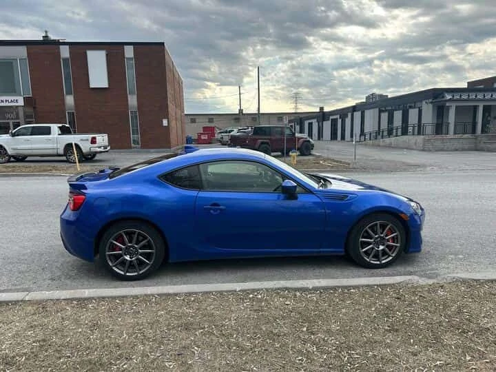 Subaru BRZ * Sport tech RS* ПОДГРЕВ* KEYLESS* , снимка 3 - Автомобили и джипове - 54165282