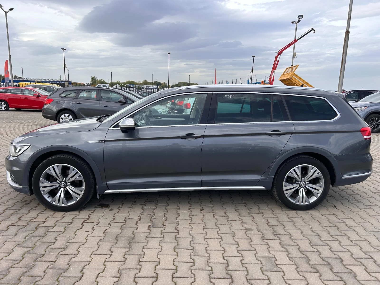 VW Passat ALLTRACK 2.0TDI 4MOTION AVTOMAT/NAVI EURO 6 ЛИЗИНГ - изображение 9