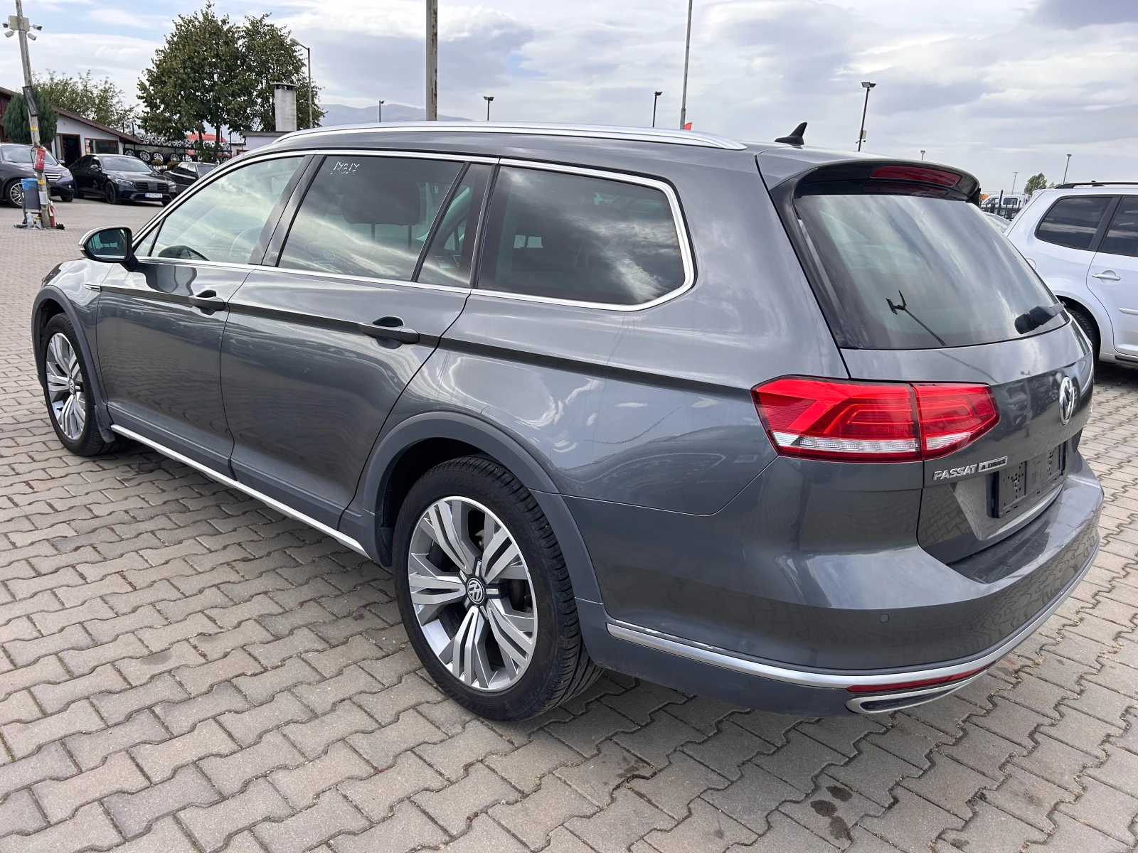 VW Passat ALLTRACK 2.0TDI 4MOTION AVTOMAT/NAVI EURO 6 ЛИЗИНГ - изображение 8