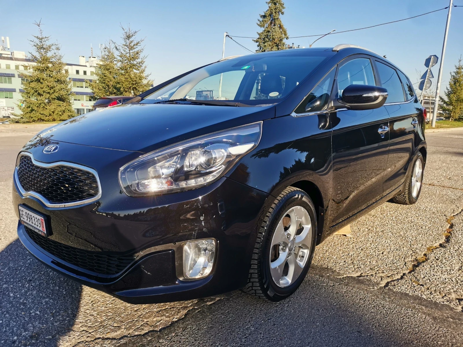 Kia Carens 1.7 CRDI SWISS - изображение 3