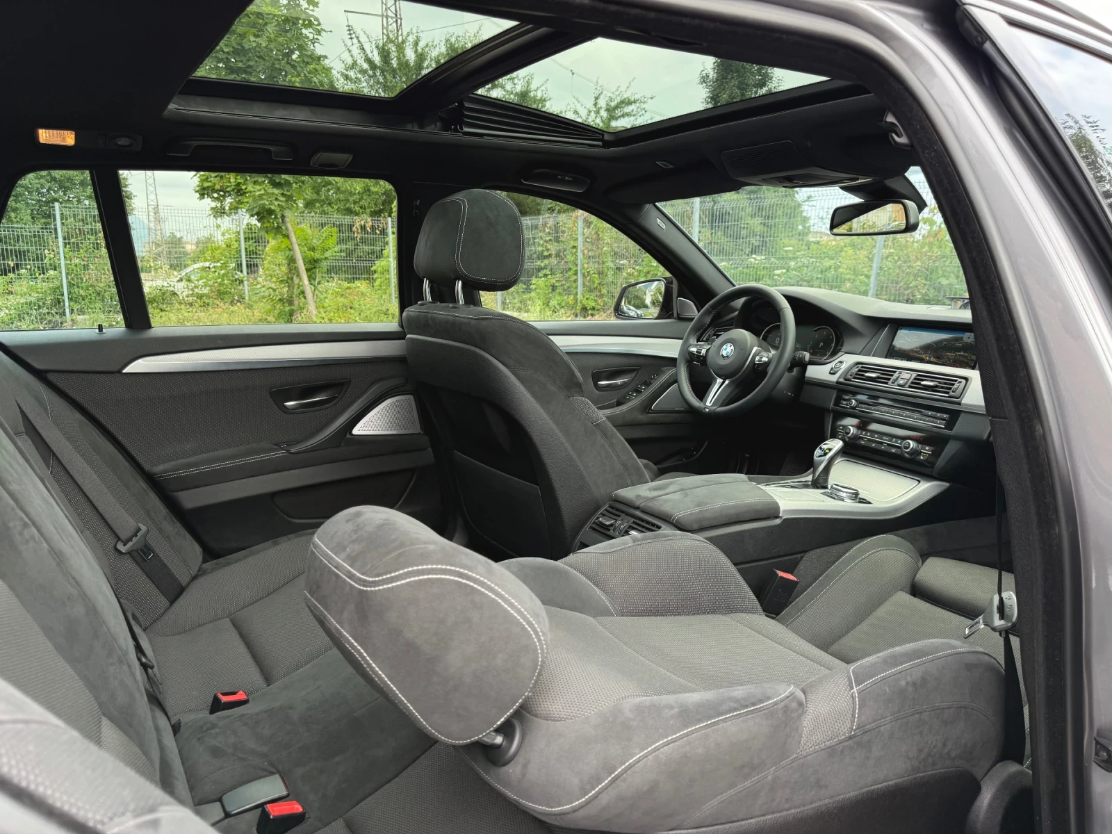 BMW 530 525M* xDrive* FACE* B&O* Панорама* Full LED* 20-ки - изображение 10