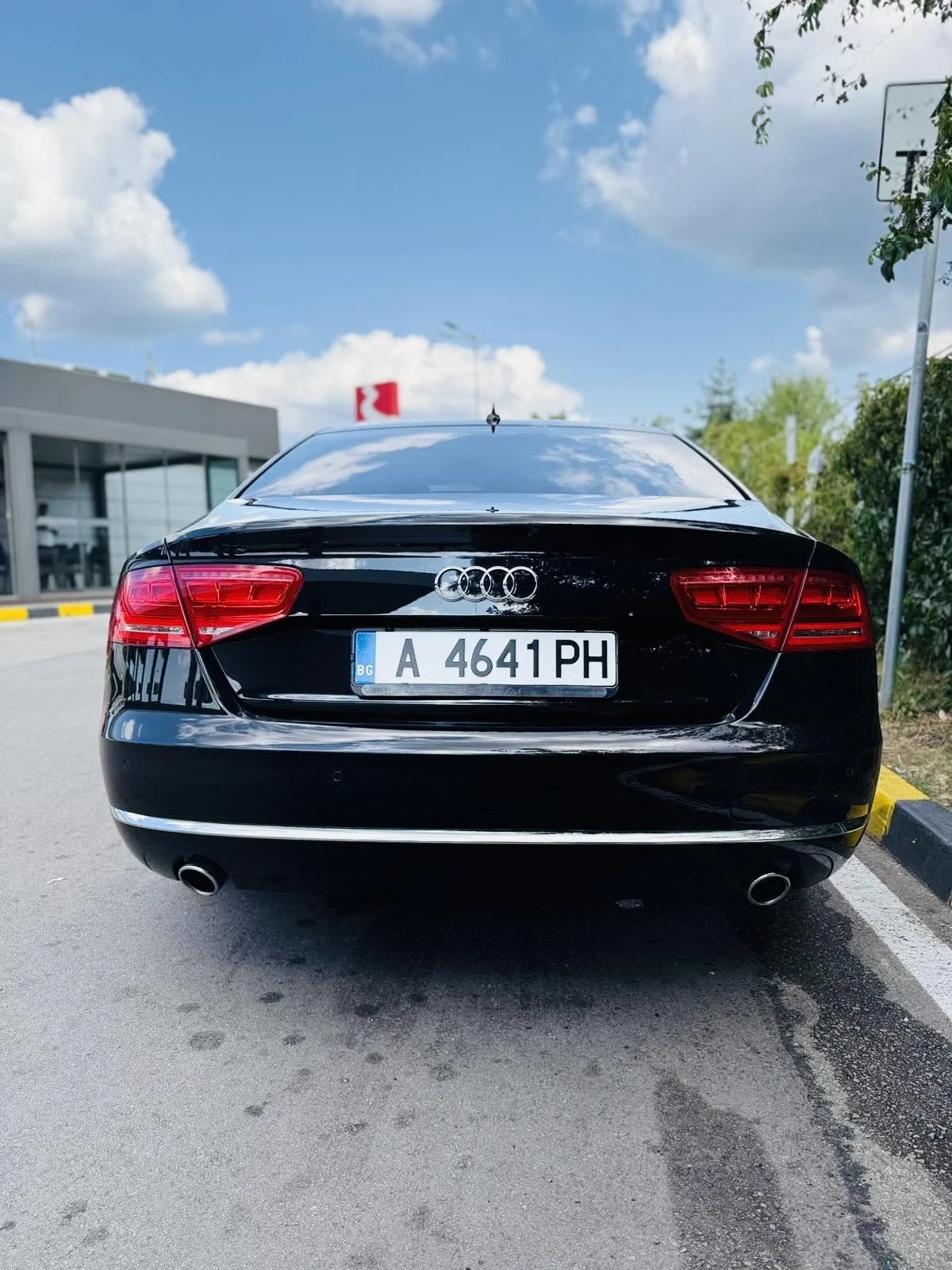 Audi A8 4.2 - изображение 6