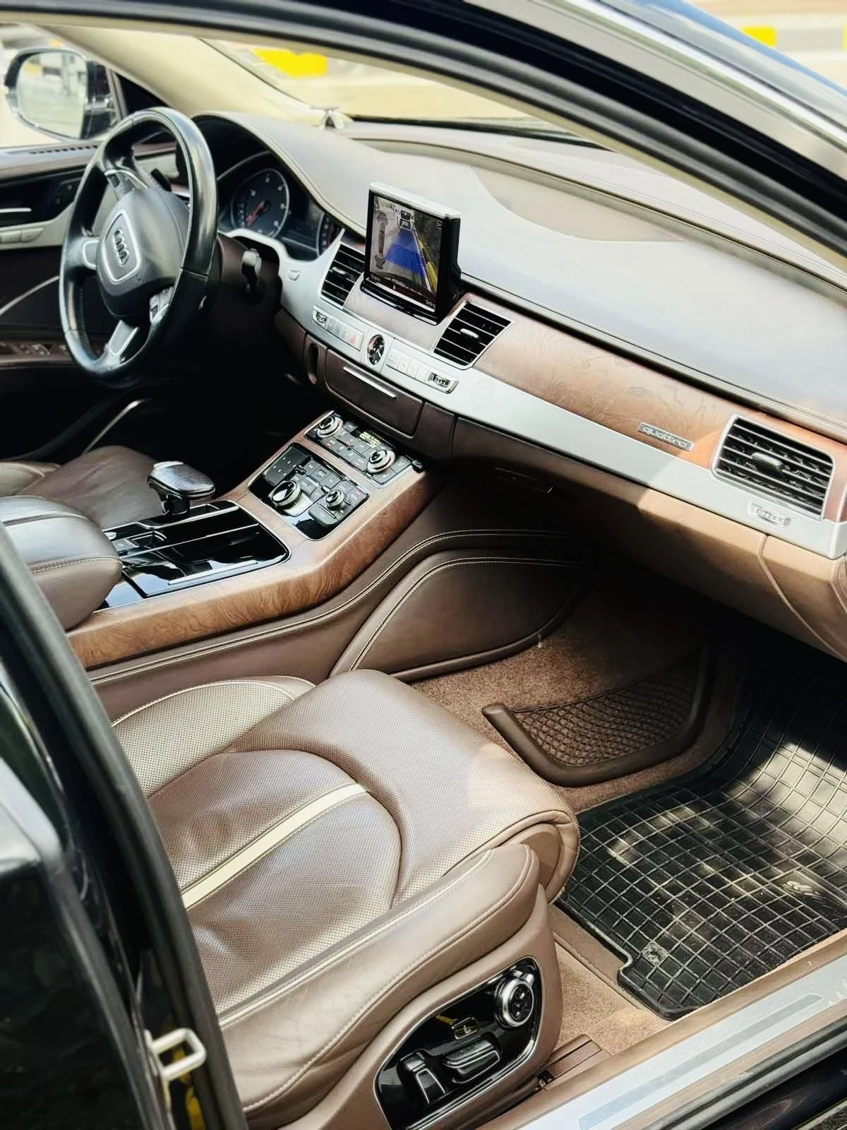 Audi A8 4.2 - изображение 9