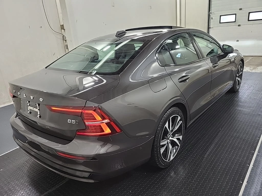 Volvo S60  - изображение 3
