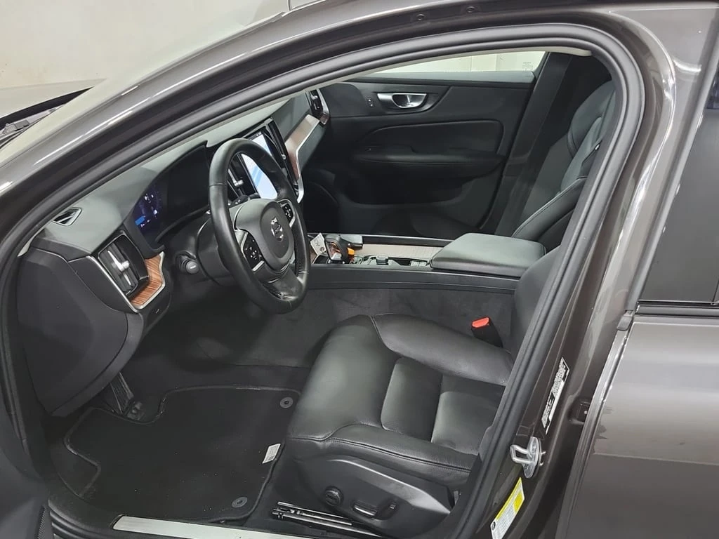 Volvo S60  - изображение 5
