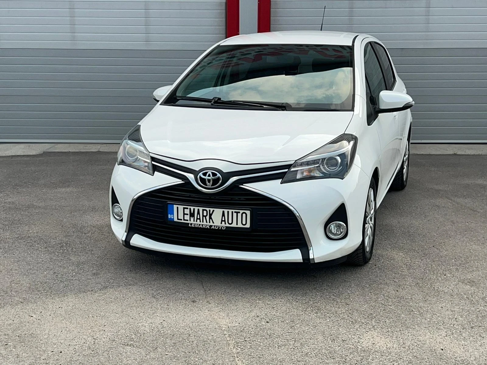 Toyota Yaris 1.4D-4D NAVI KAMERA 6-СКОРОСТИ EVRO 5B ЛИЗИНГ!!! - изображение 4