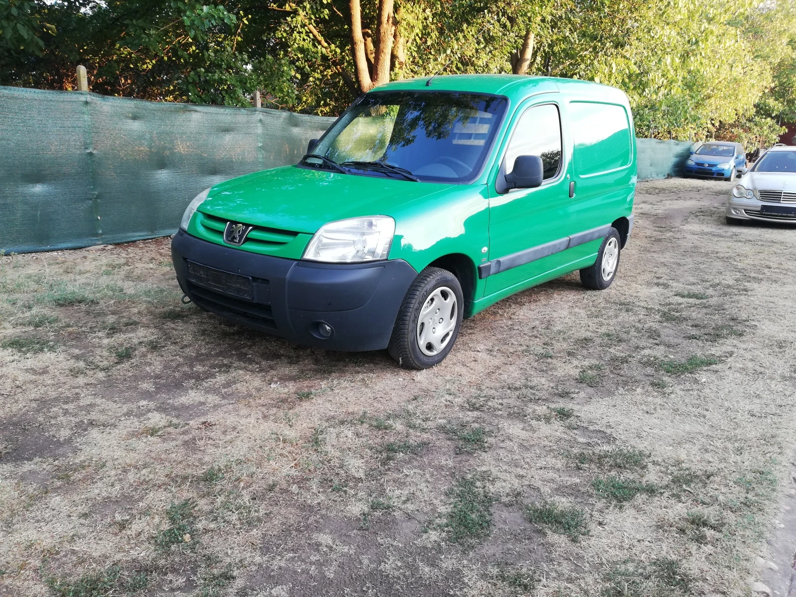 Peugeot Partner КЛИМАТИК 1.6 HDI 90к.с  | Mobile.bg — изображение 1