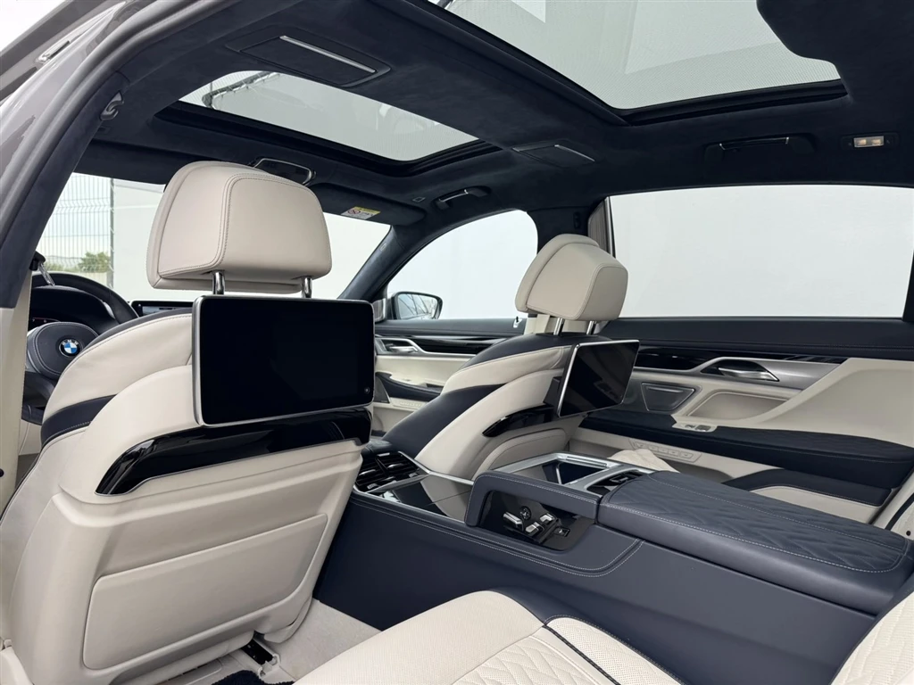 BMW 760 xDrive Sedan | Mobile.bg   11