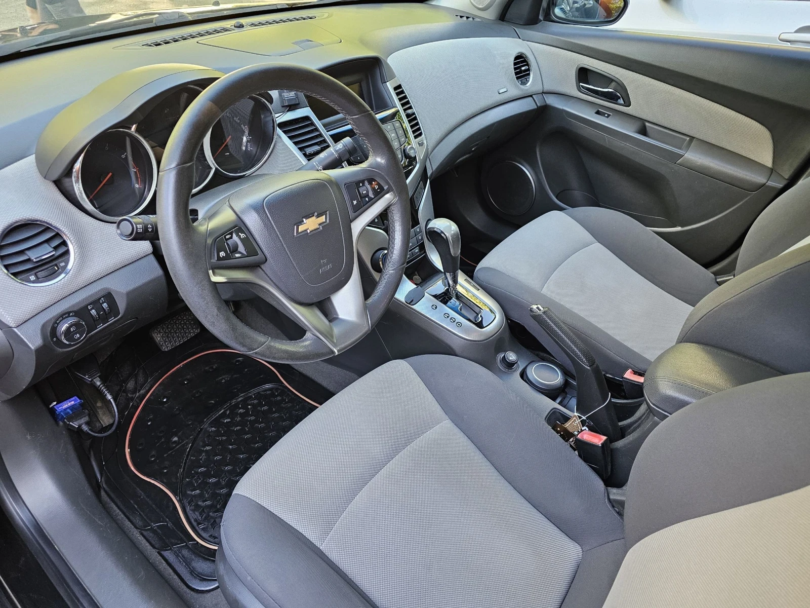 Chevrolet Cruze 1.8 / 141 HP / J300 / - изображение 7