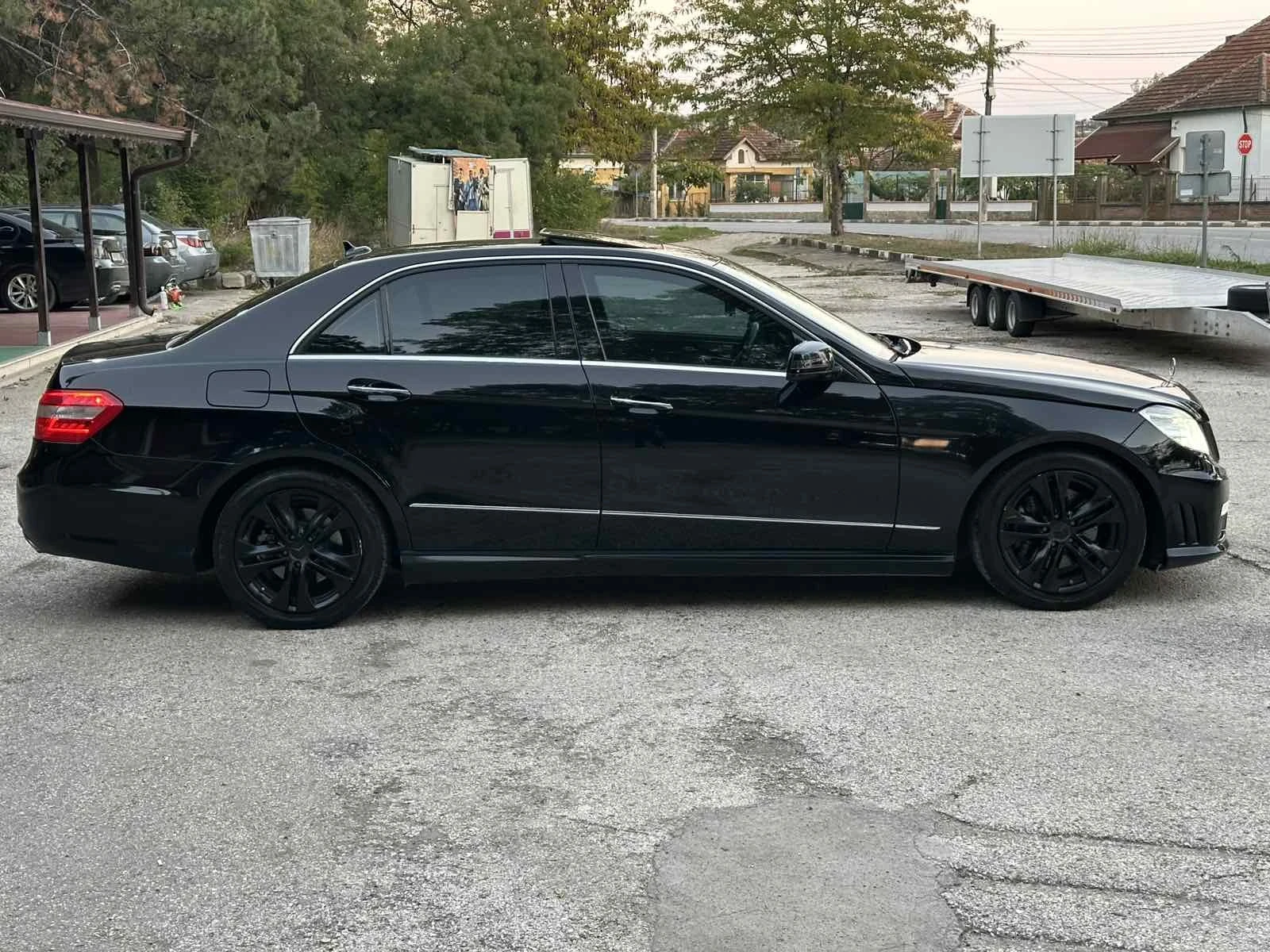 Mercedes-Benz E 350 AMG HK KEYLESS  - изображение 7