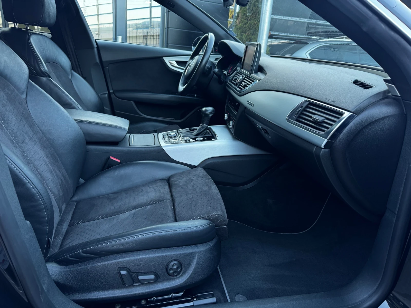 Audi A7 3.0TFSI quattro S-Line SOFTCLOSE PANO BOSE CAMERA | Mobile.bg   13