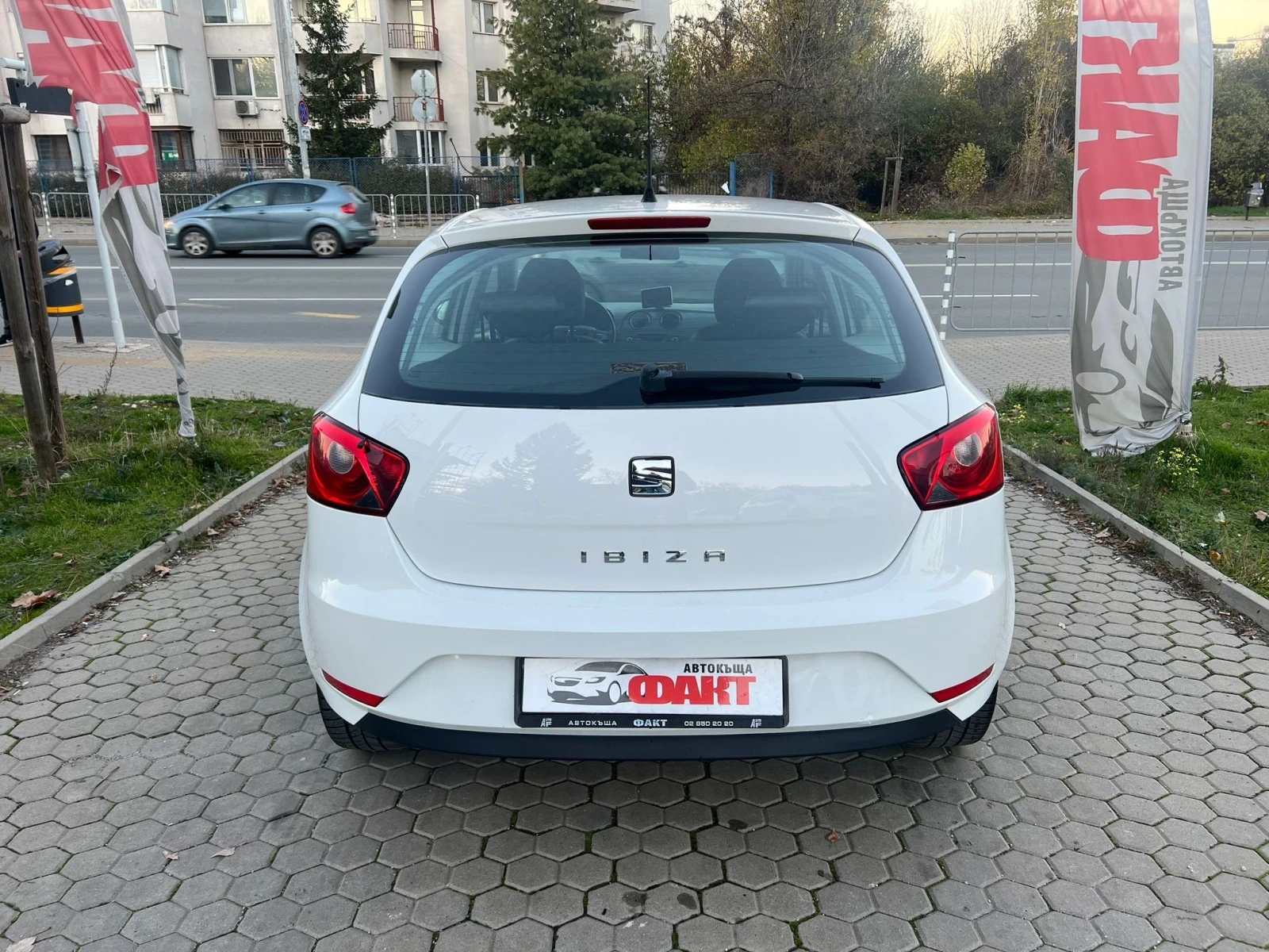 Seat Ibiza 1.2i/КОЖА/EURO.5B - изображение 4