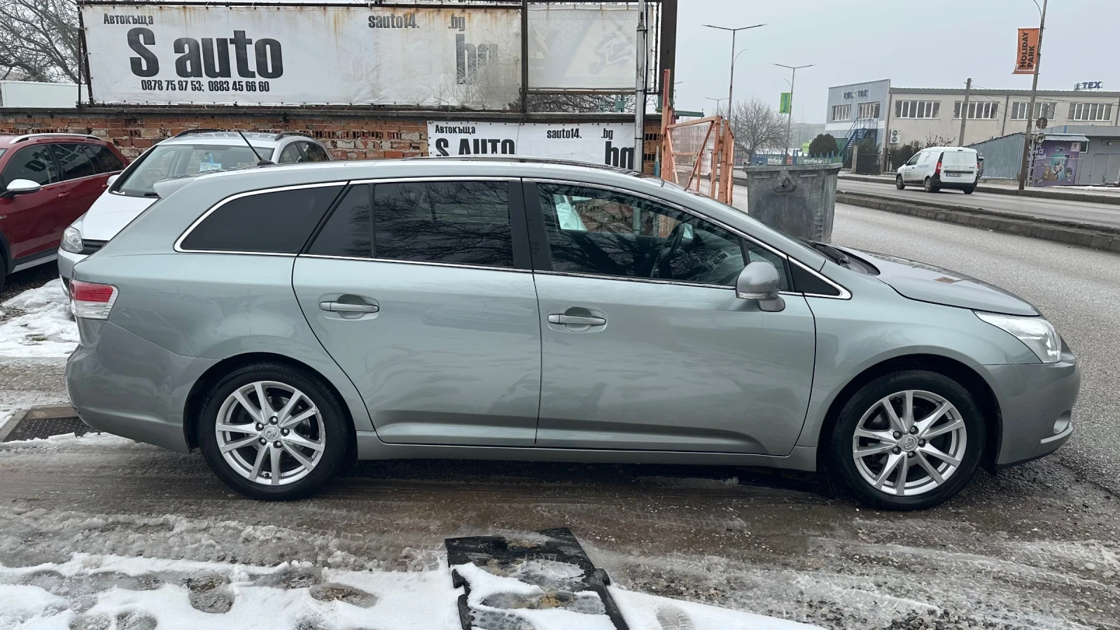 Toyota Avensis 2.0 D-4D - изображение 3