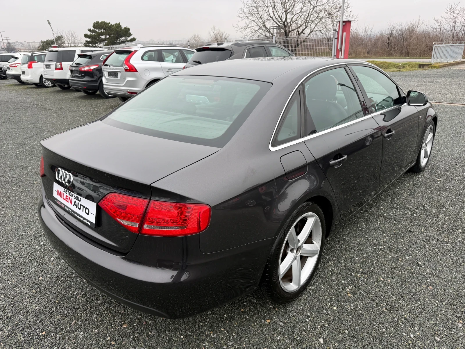 Audi A4 (KATO НОВА)^(S-Line) - изображение 6