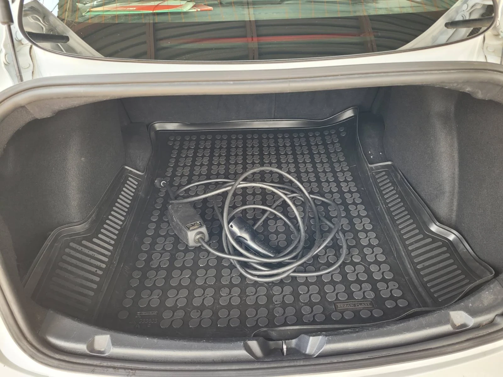 Tesla Model 3, снимка 15 - Автомобили и джипове - 54092308