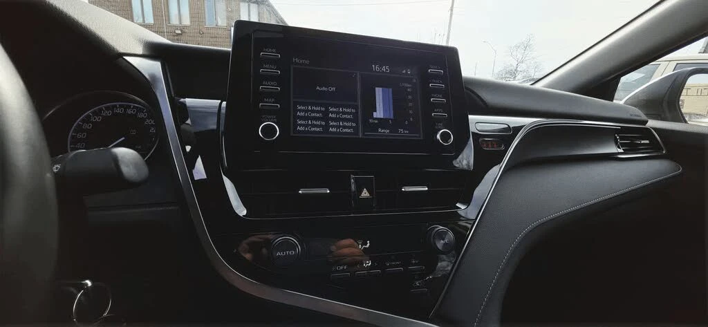 Toyota Camry SE FWD АвтоКредит  (ЦЕНА ДО БГ), снимка 7 - Автомобили и джипове - 54119051