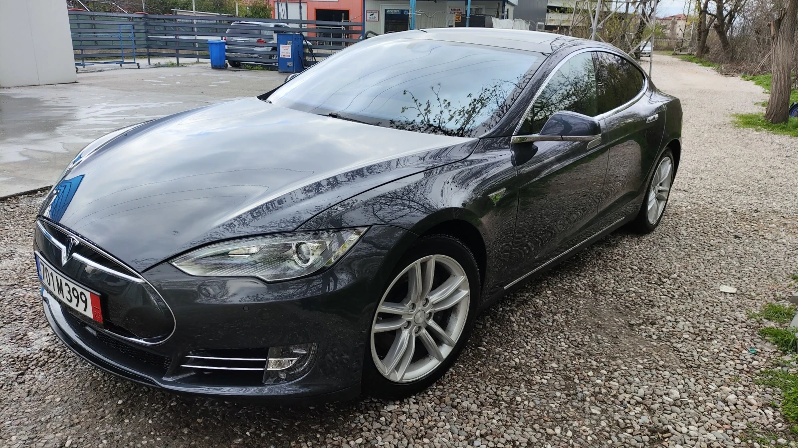 Tesla Model S 85D SC01 free supercharging, MCU2 