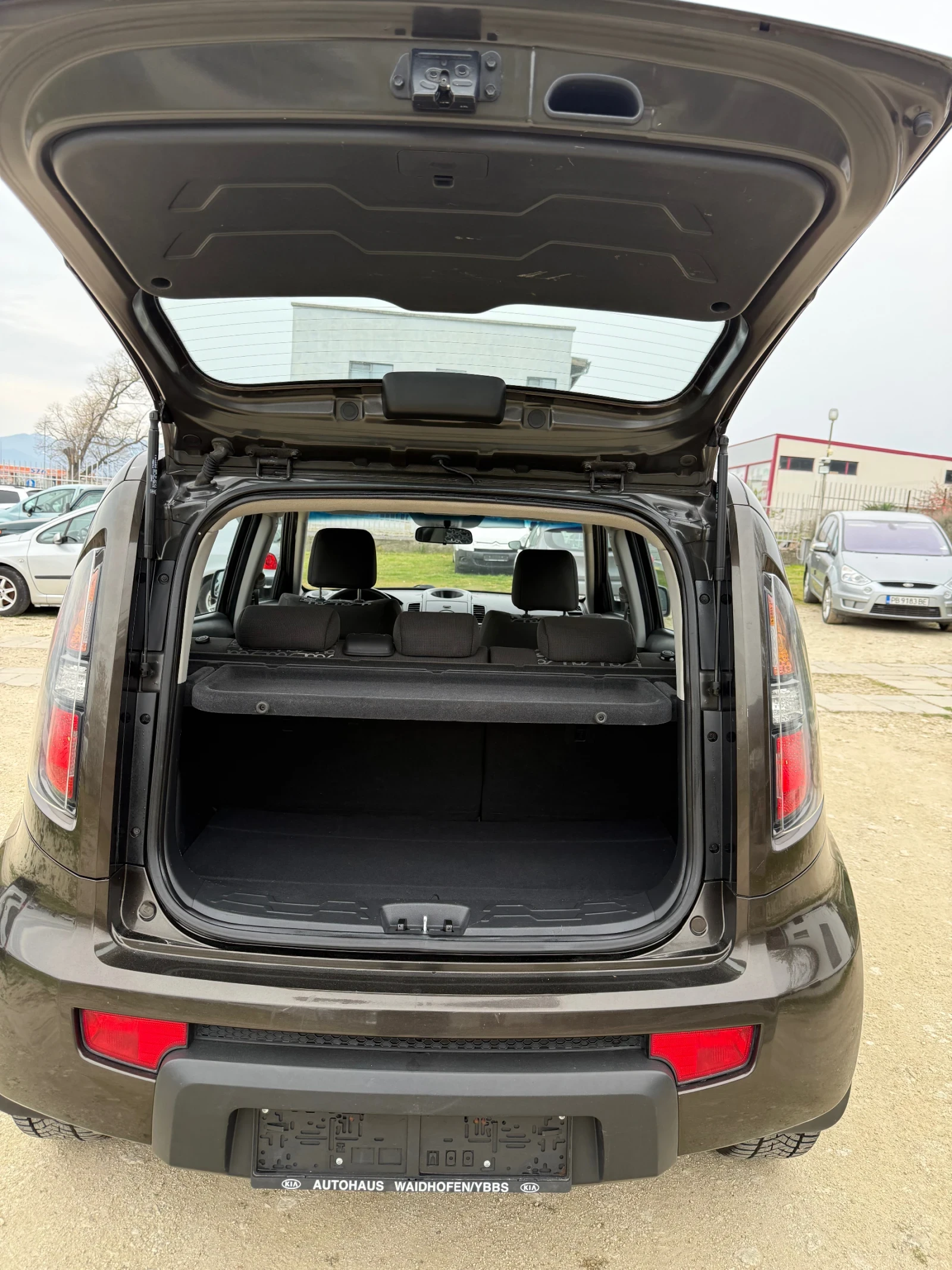 Kia Soul 1.6 CRDI | Mobile.bg � ����������� 11