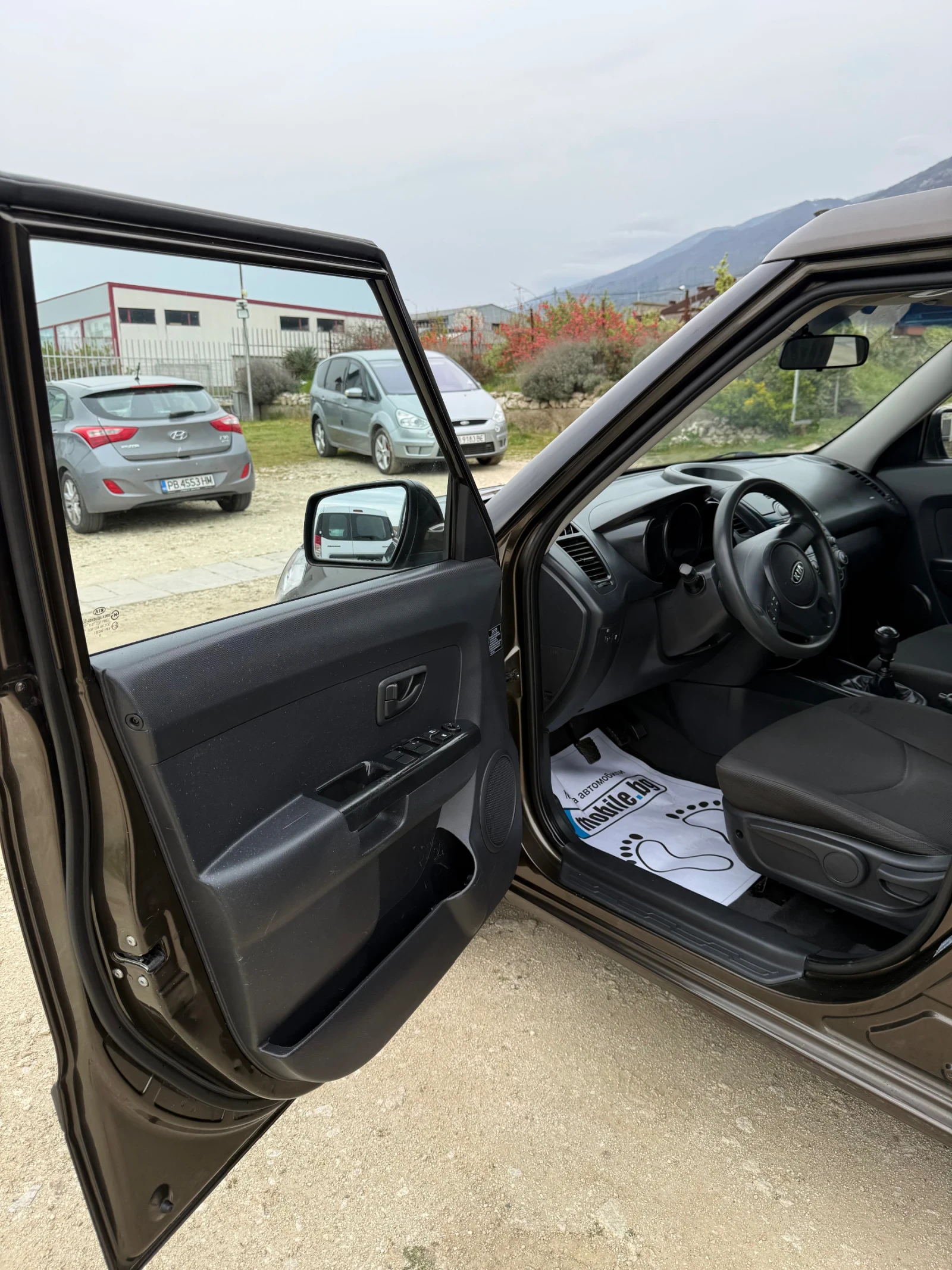 Kia Soul 1.6 CRDI | Mobile.bg � ����������� 12
