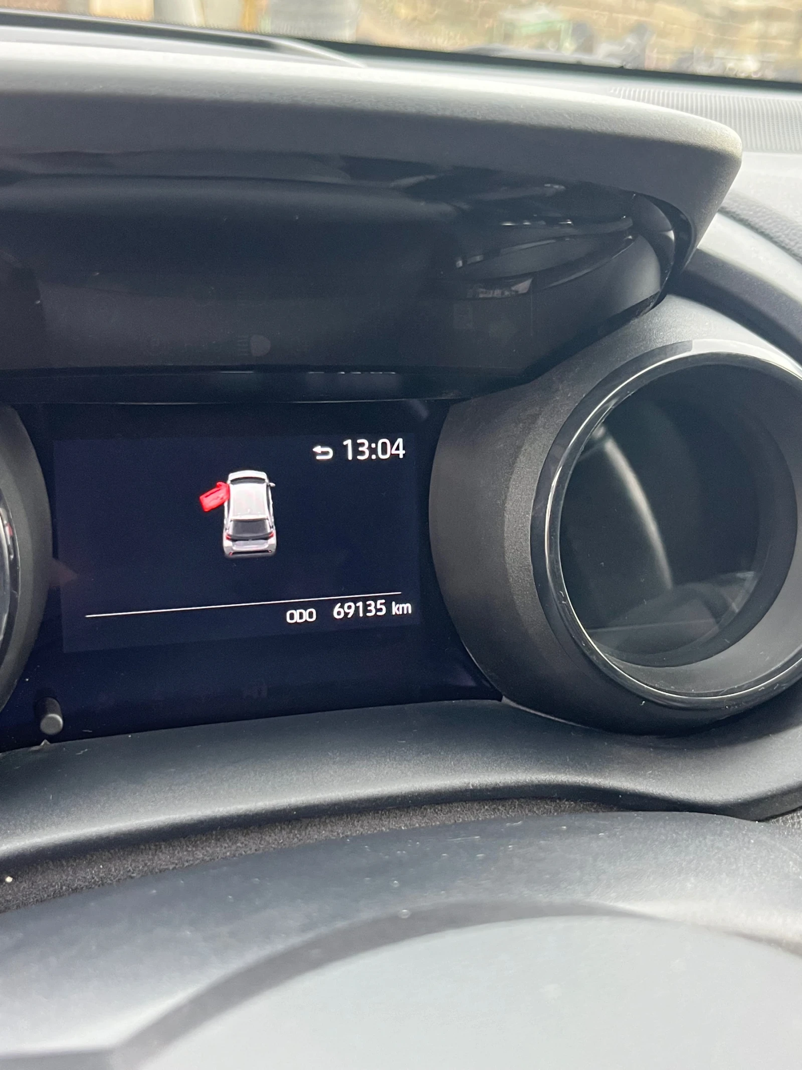 Toyota Yaris, снимка 4 - Автомобили и джипове - 54543566
