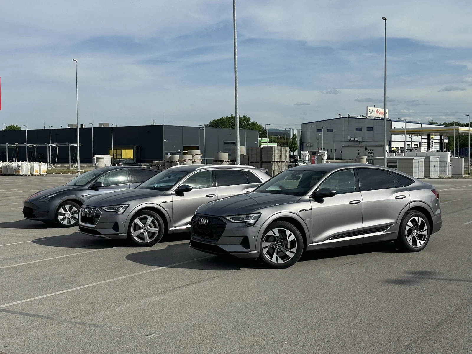Audi E-Tron 55 408ks 95kw SPORTBACK, снимка 2 - Автомобили и джипове - 54638726
