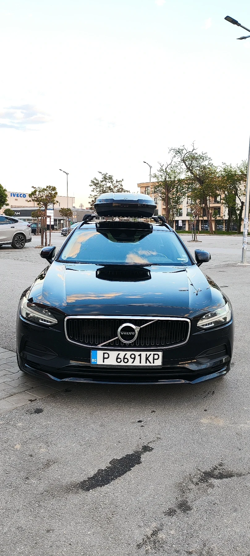 Volvo V90