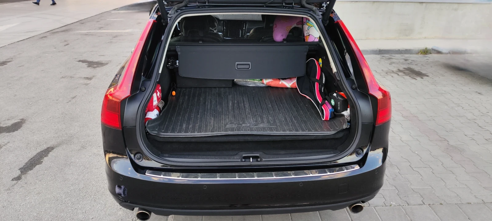 Volvo V90, снимка 9 - Автомобили и джипове - 54660225