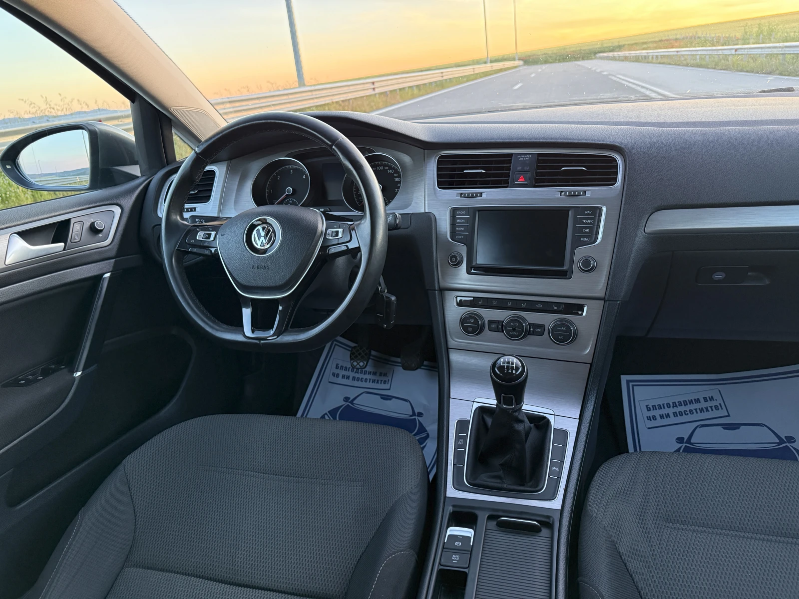 VW Golf 1.6TDI РЪЧКА, ПОДГРЕВ, СТАРТ СТОП110hp, снимка 14 - Автомобили и джипове - 54715498