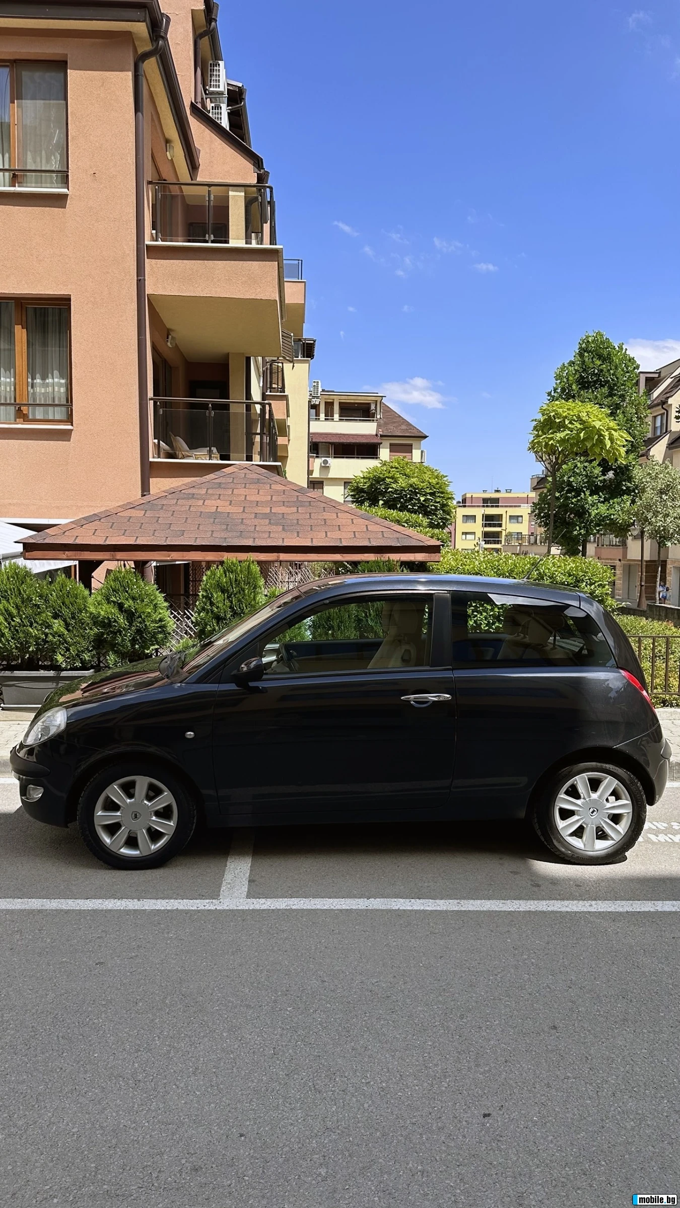 Lancia Ypsilon, снимка 10 - Автомобили и джипове - 54717696